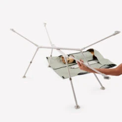 Quechua TABLE DE CAMPING COMPACTE 4/6 PERSONNES - PLATEAU BOIS - POCHE DE RANGEMENT -Plein Air Boutique table de camping compacte 46 personnes plateau bois poche de rangement 5