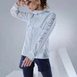 Quechua Veste Ultra Légère Hybride De Randonnée Rapide FH900 Femme Grise. -Plein Air Boutique veste ultra legere hybride de randonnee rapide fh900 femme grise 4